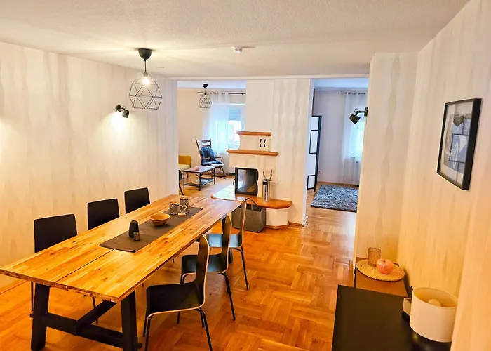 Lindenhof * Falkenburg